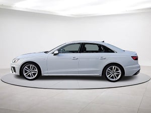 2022 Audi A4 Sedan S line Premium Plus 45 TFSI Quattro