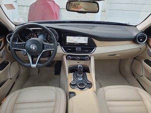 2017 Alfa Romeo Giulia Ti AWD w/ Nav &amp; Dual Panel Sunroof